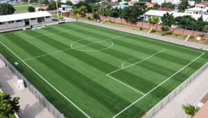مشروع ملعب كرة قدم منفذ بواسطة شركة جنا البستان