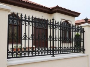 تناسق تصميم السياج التركي مع طراز المبنى